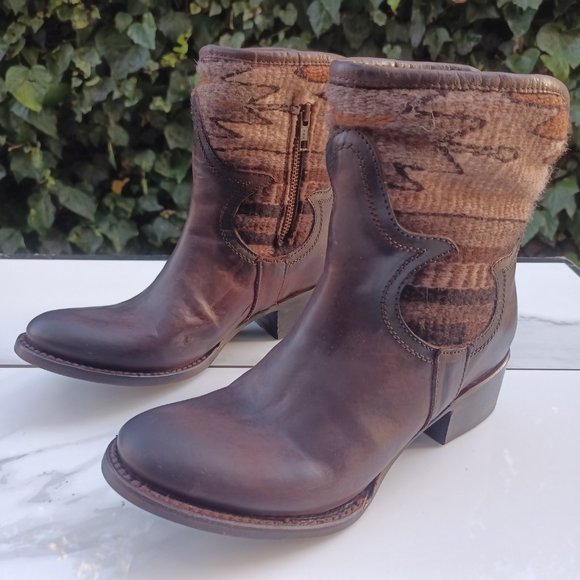 Freebird By Steven Shine Blanket Shaft Western BOHO Bootie Women's Size 7 Brown - Picture 3 of 11